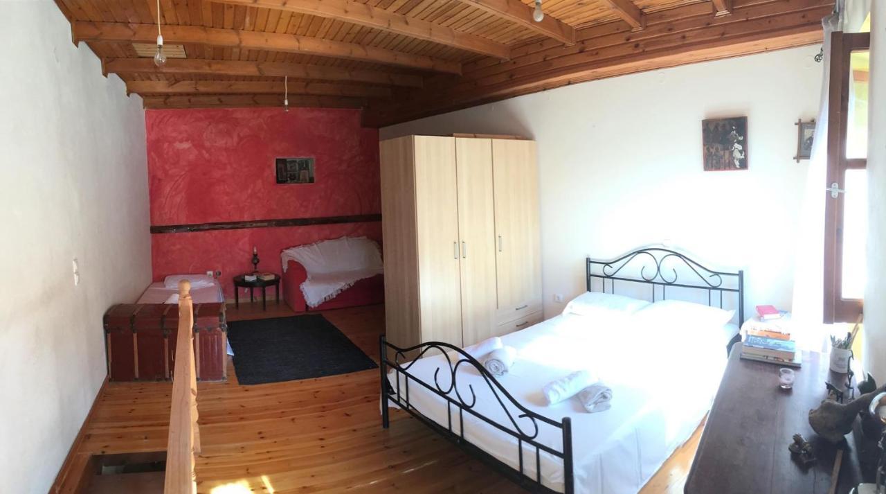 Country Traditional House In Corfu Village, Greece Sinarádes 外观 照片