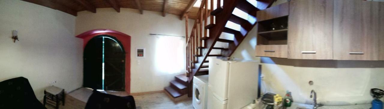 Country Traditional House In Corfu Village, Greece Sinarádes 外观 照片